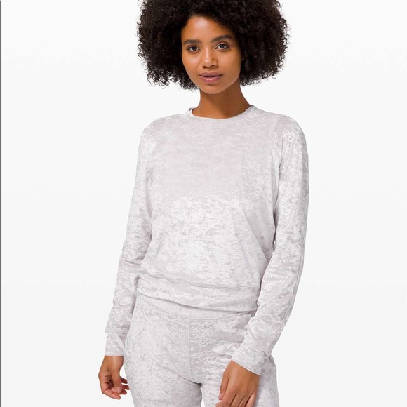 Lululemon Warm Down Crew Crushed Velvet - Size 6 - Picture 1 of 5